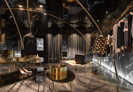 悦源服饰 (1).jpg