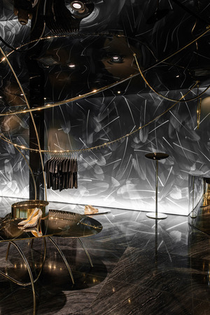 悦源服饰 (5).jpg