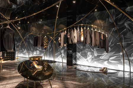 悦源服饰 (13).jpg