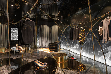 悦源服饰 (11).jpg