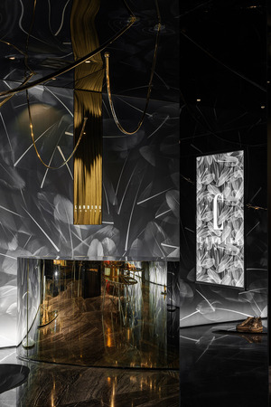 悦源服饰 (20).jpg